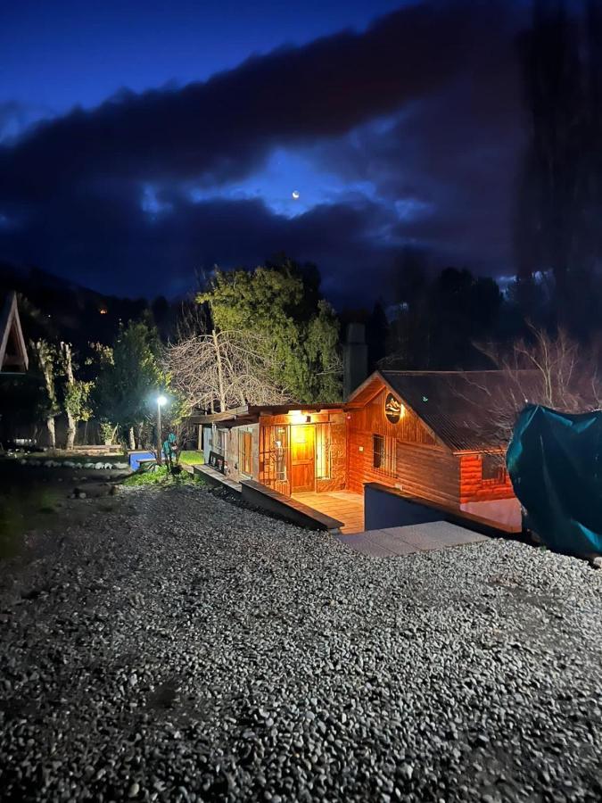 Cuatro Cerros Hostel San Carlos de Bariloche Exterior foto